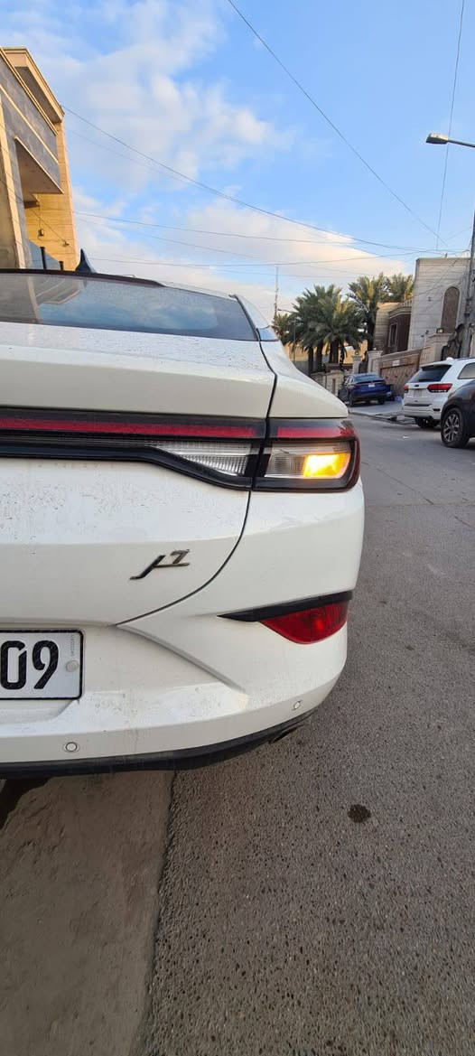 سياره جاك j7
موديل 2024
بانزين
ماشيه 3000 زيرو
ضمان الشركه لمده سنتين لتبديل الدهن و فلاتر وضمان المحرك والكير والكهربائيات 6 سنوات علمآ النه الشركه تبديل الدهن مجانآ على الشركه بالنهضه بشارع المعارض مقابل ليث العبيدي لتجاره السيارات 
السعر على الخاص واتساب 
السياره جديده و نضيفه كلش كلش 100% 
العنوان . بغداد الجديده مقابل الدرويش 
الاستفسار اكثر على الرقم
*********** الحاج ابو ابراهيم العبيدي
