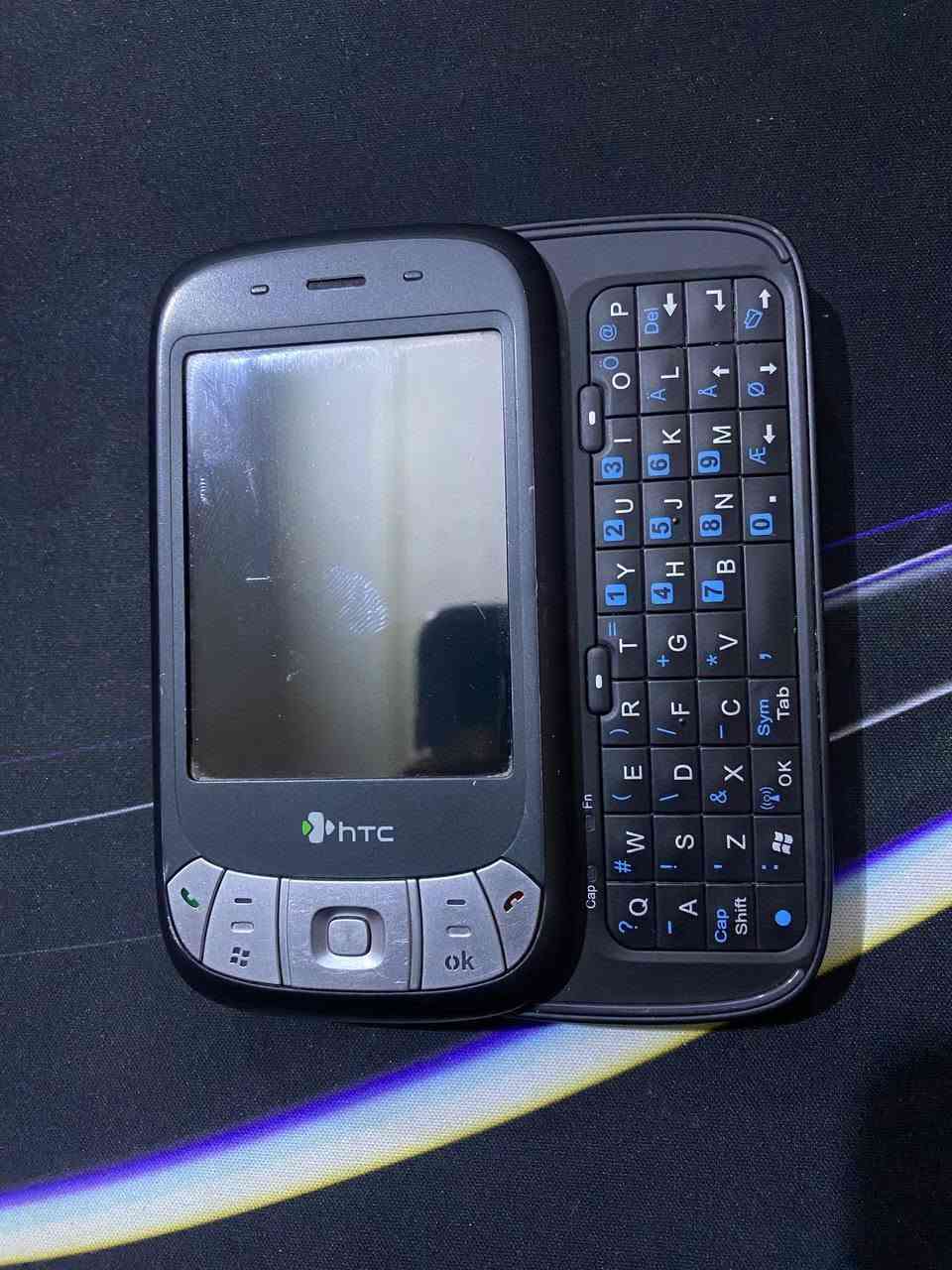 HTC سلايد
شغال وياه قلم وشاحنه سعر 55 الف
توصيل موجود


**إذا كنت صاحب هذا الإعلان وتريد حذفه لأي سبب، رجاءا أرسل رسالة إلى الدعم الفني**