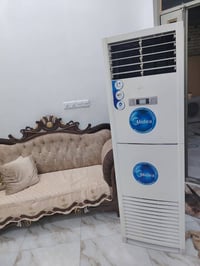 سبلت ميديا ٣طن غاز ٢٢ نظيف بلادي على وضع شركه غراضه كامله سعر ٧٥٠ مكان...
