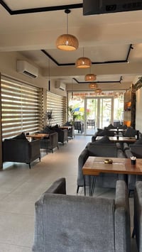 تخومة وميوزة اصلي شغل درجة اولى 26 تخم نفر 6 نفرين و11 ميز السعر 3ملاي...