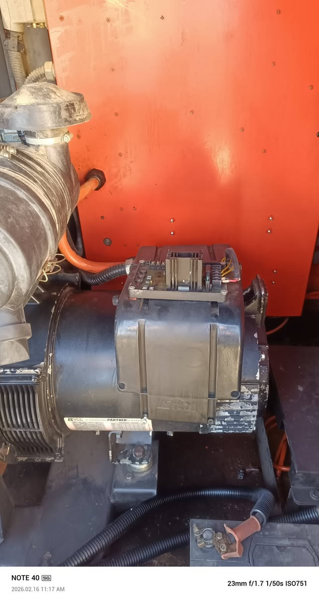 تم وصول مولد كابوتة 3 سلندر مولداخو زيرو! التوليد لوري سمر  15كيفي متوفر الآن في شركتنا. 
للاستفسار أكثر، يمكنك الاتصال على الأرقام 📞 *********** أو التواصل عبر واتساب. 
العنوان: أربيل، الصناعة الجنوبية. خدمة توصيل متوفرة لجميع المحافظات. 
كما نقدم جميع أنواع المولدات بأحجام وماركات مختلفة وبأسعار مناسبة. 🔥
