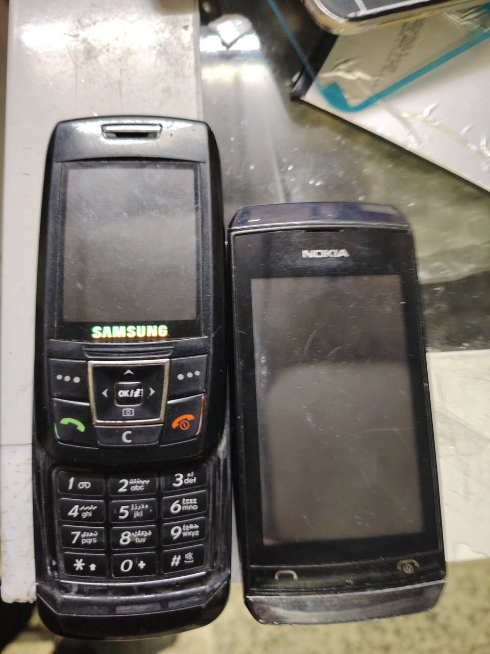 السلام عليكم هذه الموبايلات نوكيا العدد١٣ موبايل الوجبة الثانية للبيع فحم علما ان اكثرهم يشتغلون بس يحتاجون بطاريات...؟


**إذا كنت صاحب هذا الإعلان وتريد حذفه لأي سبب، رجاءا أرسل رسالة إلى الدعم الفني**