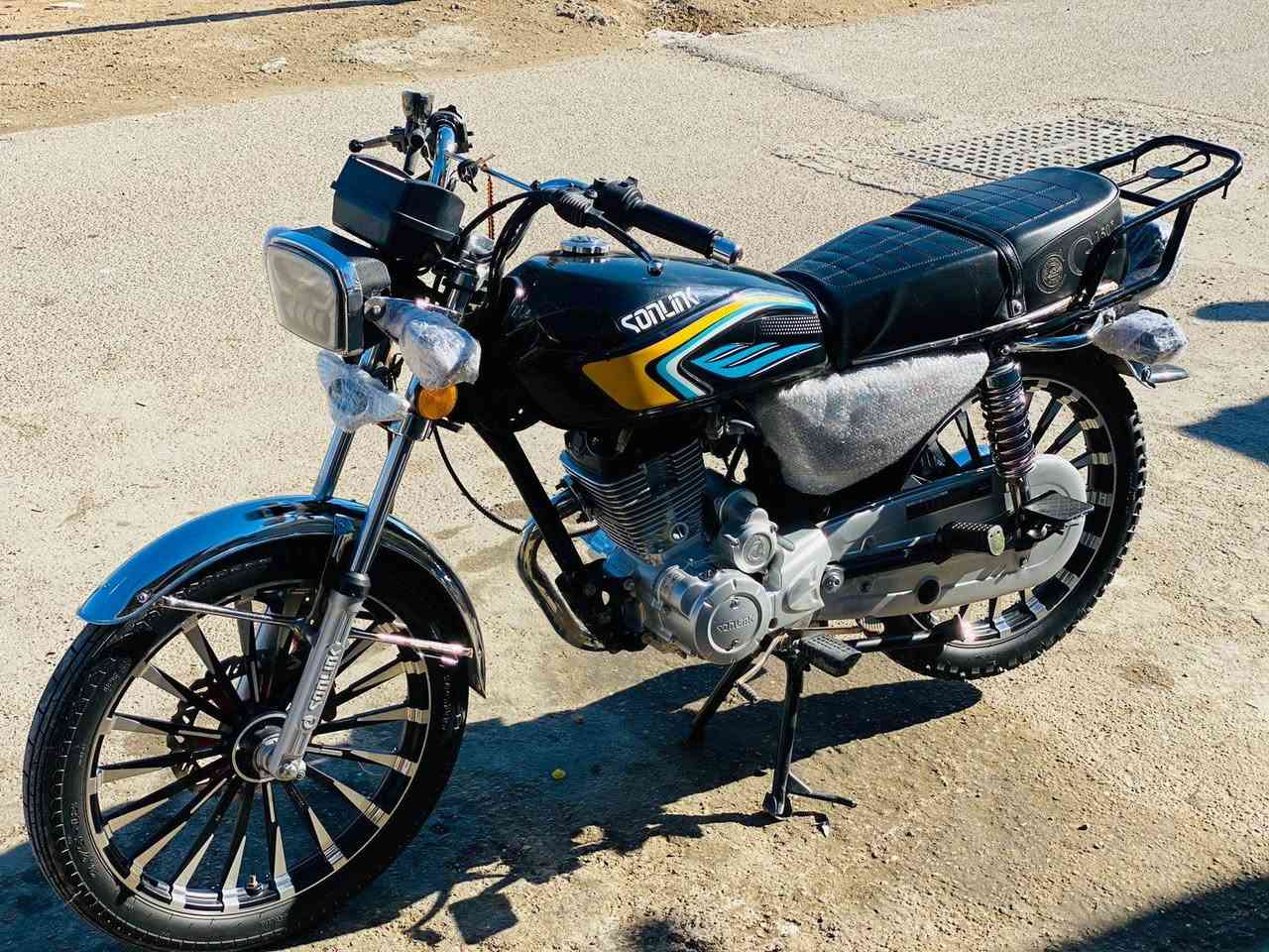 سلام عليكم دراجه للبيع ٥كير
سلام عليكم دراجه للبيع ٢٤ مكينه ١٥٠ سيسي
اوراق موجود كلها شغاله سلف هندر اشاير لايت
ما بيها نقص عنوان بغداد لكماليه
٦٥٠٠
***********
