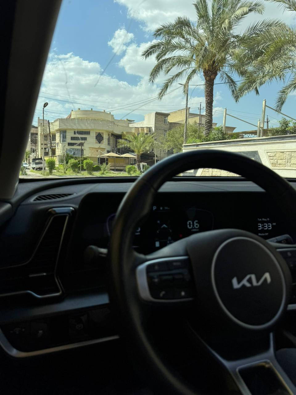 السلام عليكم
Kia Sportage 2024 

صور الحادث داخل المنشور 

بدون رقم السياره 

ماشيه 22000 كيلو متر 

* محرك 2.5 لتر 4 سلندر GDI

* نظام دفع رباعي AWD 

* Apple CarPlay و Android Auto

* تشغيل بصمة

* كاميرا خلفية

* شاحن لاسلكي

مقاعد كهرباء 

تدفئة مقاعد وستيرن 

* فتحة بانوراما 

* رادار أمامي

* المحافظة على المسار

* تحذير النقطة العمياء

* مثبت سرعة ذكي 

*  السعر 177

عنوان السياره بغداد 

***********
