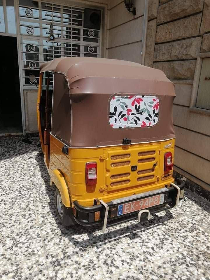 سلام عليكم تكتك 20شهر 10تكتك كفاله عامه البيع مكاني بغداد المشتل رقم وسنويه ***********
