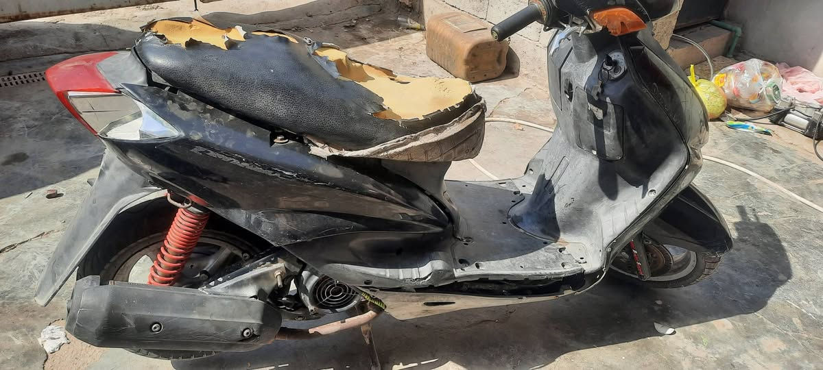 عدي دراجة سكنس نثية اراوس او ابيع السعر ع خاص


**إذا كنت صاحب هذا الإعلان وتريد حذفه لأي سبب، رجاءا أرسل رسالة إلى الدعم الفني**