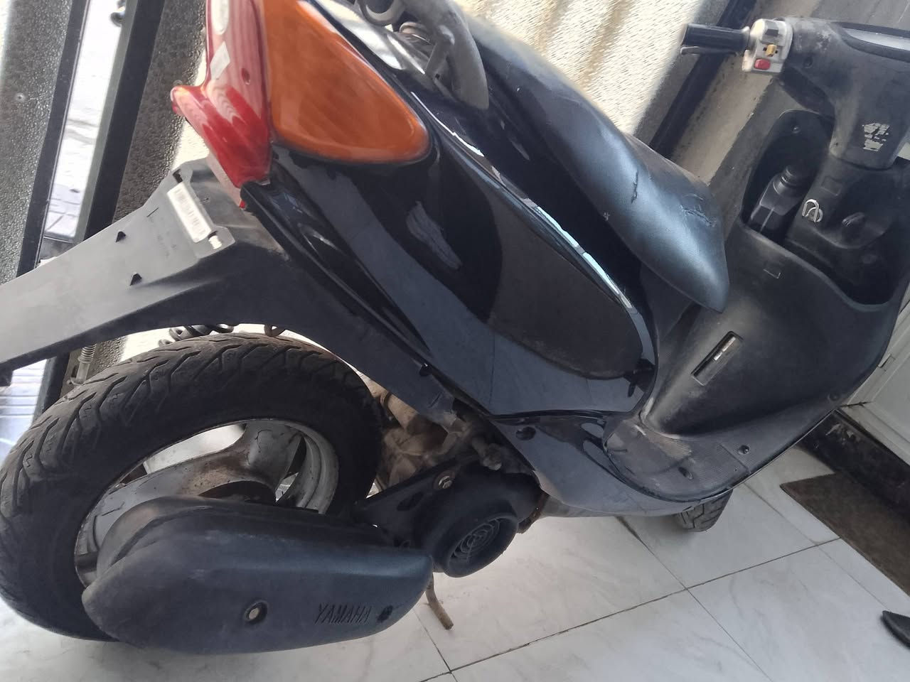 السلام عليكم للبيع عصفورية فحل دراجة اي نقص مابيهة مكينة ممفتوحة كهربائيات شغالة  اشاير لايتات تايرات جدد دبلات جدد دراجة نكرة بكل وقت كفرات اصلية جدد دراجة نقص الاشاير الامامية فقط السعر 260 مكاني بغداد دورة شراي اتصل على رقم بي واتس اب ***********
