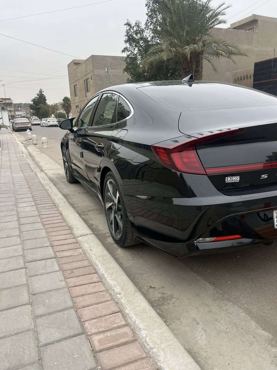 السلام عليكم
سوناتا 2022 فول مواصفات 1/1 

رقم اربيل سنويه بلاسمي 

بنوراما 

بصمه 

دخول ذكي 

مكينه 1.6t

سماعات bosses 

حادثها جاملغ وباب 

سيارة كلش نظفيه لاشخوط ولا زلوغ صافيه

ماشيه 42 الف كيلو مو ميل 

رايدها 168 وبيه مجال 

***********7
