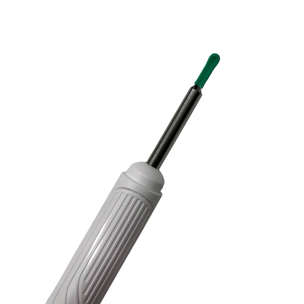 منظف الأذن الذكي بالكاميرا NK3 – Wireless Visual Earpick

• جهاز تنظيف أذن ذكي مزوّد بكاميرا يعرض صورة داخل الأذن مباشرة على الهاتف عبر الاتصال اللاسلكي، لتتمكن من تنظيف الأذن بدقة ومتابعة العملية عبر التطبيق.

• عرض مباشر على الهاتف
يعرض صورة داخل الأذن عبر تطبيق الهاتف باستخدام اتصال WiFi، ويعمل مع أجهزة Android و iOS.

• كاميرا بدقة HD
مزود بكاميرا مع مستشعر صورة CMOS لعرض صورة واضحة أثناء الاستخدام.

• اتصال لاسلكي عبر التطبيق
يتم التحكم وعرض الصورة عبر تطبيق HND بعد الاتصال بشبكة WiFi الخاصة بالجهاز.

• تصميم قابل للشحن Type-C
بطارية مدمجة قابلة للشحن بسعة 130mAh مع شحن عبر Type-C.

• حساس جاذبية ثلاثي المحاور
مزوّد بـ 3-Axis Gravity Sensor للمساعدة في استقرار الصورة أثناء الاستخدام.

 • السلسلة: NK3 Series
 • معيار الشبكة: IEEE 802.11 b/g/n
 • التردد: 2.4GHz
 • سرعة نقل الصورة: 30fps
 • مستشعر الصورة: CMOS
 • جودة الصورة: HD
 • القطر الداخلي للعدسة: 3.6mm
 • البعد البؤري: 15mm – 20mm
 • البطارية: 130mAh
 • وقت العمل: حوالي 35 دقيقة
 • وقت الشحن: حوالي 60 دقيقة
 • مدخل الشحن: DC 5V / 150mA
 • نوع الهوائي: مدمج
 • درجة حرارة التشغيل: ‎-10°C إلى ‎50°C
 • المستشعر: Gravity Sensor ثلاثي المحاور
 • الشحن: Type-C
 • الاتصال: Wireless WiFi
 • متوافق مع: Android / iOS

محتويات العلبة:
 • جهاز تنظيف الأذن بالكاميرا
 • كتيب المستخدم (User Manual)