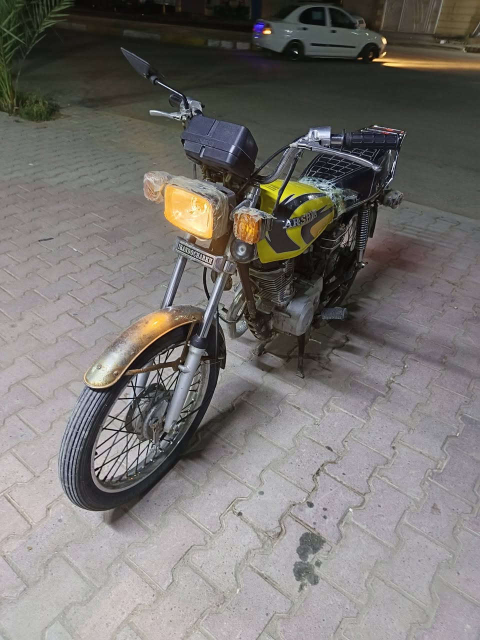 السلام عليكم دراجة تايكر اربعة كير للبيع اوراق اصولي مكاتبة يم مكتب حسين موديل 19 السعر 375 وبيهة مجال العنوان كربلاء حي العامل قريب جامع ال شبل رقم موبايل ***********
