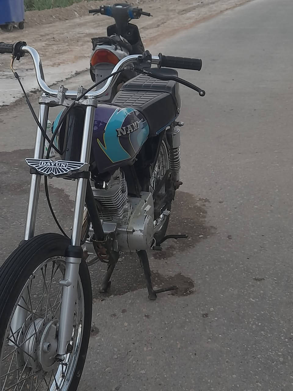 سلام عليكم 
دراجه للبيع نامه تعميره 25 (كلك كلك) مكينه شلامجه دراجه نضيفه شوفت عينك سعرهه 500 وبيهه مجال مكاني رميثه واتساب مفتوح رقم ***********
