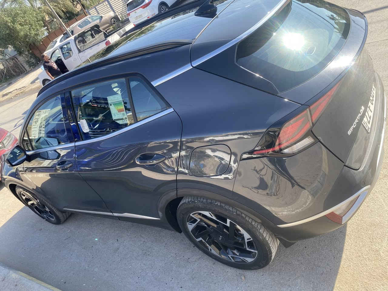 كيا سبورتج مديل ٢٠٢٣ وكاله خليجيه 
ماشيه ٤٠ الف فول موصفات بنوراما 
تبريد كشنات وتدفه مواصفات جيتي لاين 
للاستفسار *********** بسمي سياره لون مميز
