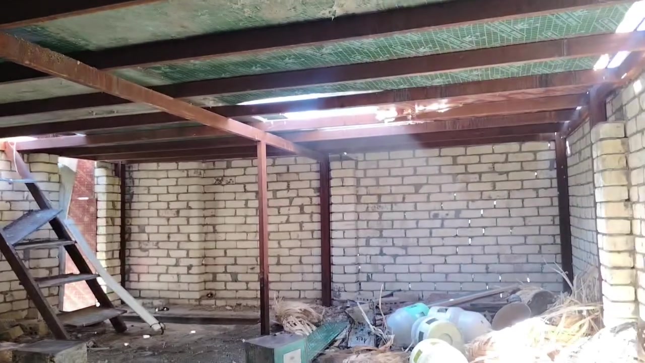 سلام عليكم ورحمة الله وبركاته اخوان عازوله درجه اوله امانت الله سواها راعيها اربع ملاين ونص كلفته وهسه حالين يريد يبيع لبيت ويشيل هيه وبراجتها ودرجين وياها شلع يريدهن مليون ونص بلاش والله بل عافيه عل ياخذهن وتحياتي الجميع مدير بلا زحمع عليك وياك الجميع خيك مكاني كربلاء حي العسكري مال لعابد بل كراج ***********
