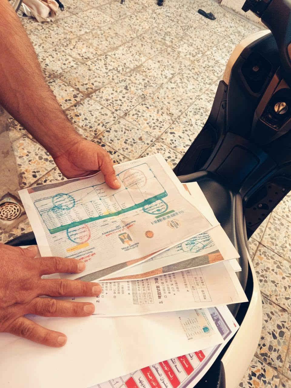 السلام عليكم.
دراجة ان ماكس جيل الثاني ياباني موديل 2022

مكفوله كفاله عامه شخط واحد مابيها والمحرك كلاجات حتى شوته وتايرات ودسكات مال يابان شرط برغي ممفتوح ببها أوراق مزاد كامله بعده بحالة الوكالة 

دراجة فول مواصفات

محرك 125
دراجة ذكيه 
شاشة عطلات 
بصمة 
تدفئه يدات 
حساس ازدحام حرف A
ويل ذهبي 
نضام ABS مانع الانزلاق 
3 انظمة قيادة 
نضام سرعه
نضام اقتصادي لتر الواحد 45 كيلو متر
نضام الاشتياز مكانات ضيقيه تنطي عزم اكبر
دراجة ماشيه 50 الف 
بعد بيها هواية مواصفات 
السعر 17 ونص $

ملاحظة اخوان الله شاهد دراجة ماخذها غاليه مو هذا يسرهه بس لان عندي حاله مرضية واريد ابيع وبالعافية الي صير من نصيبة 

عنوان بغداد مدينة الصدر الاورفلي 
*********** واتساب

