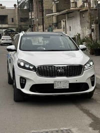 سورنتو 2020 فول مواصفات فور ويل 29000$للاتصال07706360890