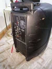 ديجي صوته كلش قويه بس البطاريه تعبانه يشتغل بس كهرباء سعره 45 شغال ماب...