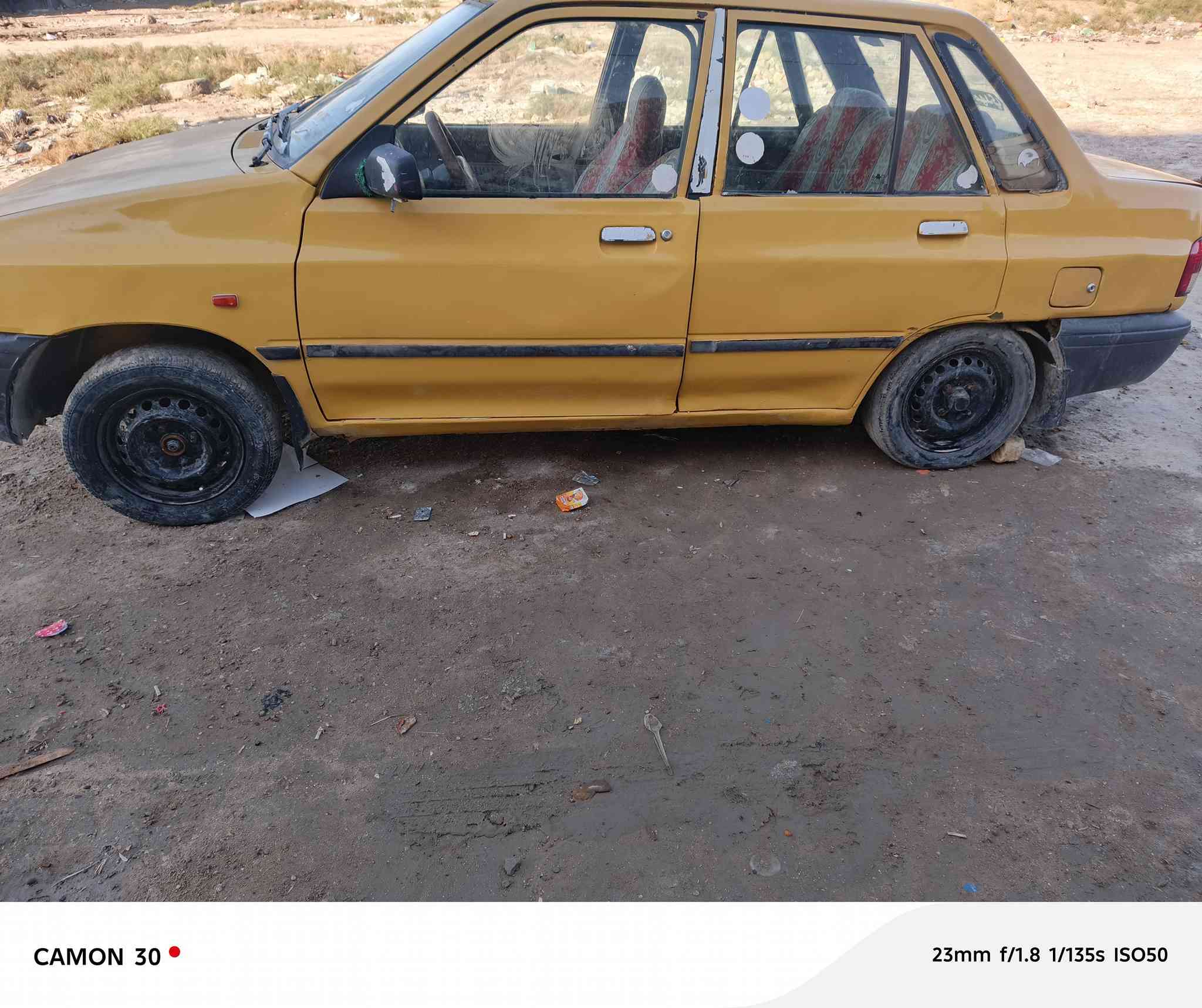 السلام عليكم...  سياره سايبا للبيع
بيها هذا الصوت مثل ماموضح بالفيديو سنويه 28 مال واحد يصلحها ويعيش عليها موديل 12  راعيها موجود يداور عليها هيئه وغرامات 300 الف ع المشتري السعر الكلي مليونين وربع قفل اتصال *********** اجاوب خاص
