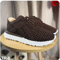 كوتشي مستورد • تقفيل مصري • مقاسات محدودة