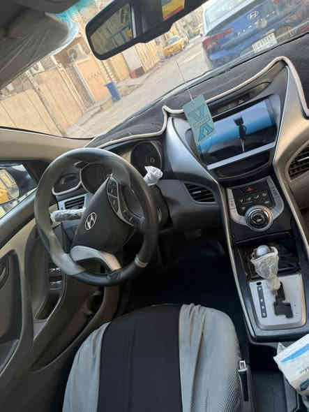 السلام عليكم 
النترا موديل ٢٠١٣ 
محرك ١٨٠٠ دوش 
السيارة نضيفة 
بيها صفحة صبغ اثر جراد للجمالية 
مكينة وكير مكفولة 
عارضها ب١٠٧ 
بغداد الشعلة 
***********
صور الحادث موجودة
