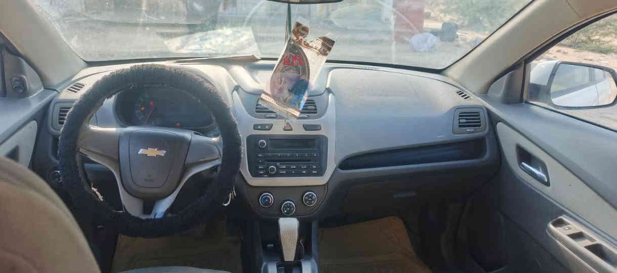 السلام عليكم
للبيع كوبلت 2016 بآسمي سنوية مجددة ورقم دولي صارلهن 3 اشهر كير بعدة بالضمان محرك نضيف خير من اللة راديترات وكمبريسر وتايرات وباتري توني شادهن قبل نهاية شهر التاسع كهربائيات كلها شغالة سيارة ما تصرف عليها 1000 واحلا من الصور بهوااااااي للمعلومة السيارة مبدل بيها باب السائق  السعر 72 قابل للتفاوض
مكاني البصرة سفوان
***********
