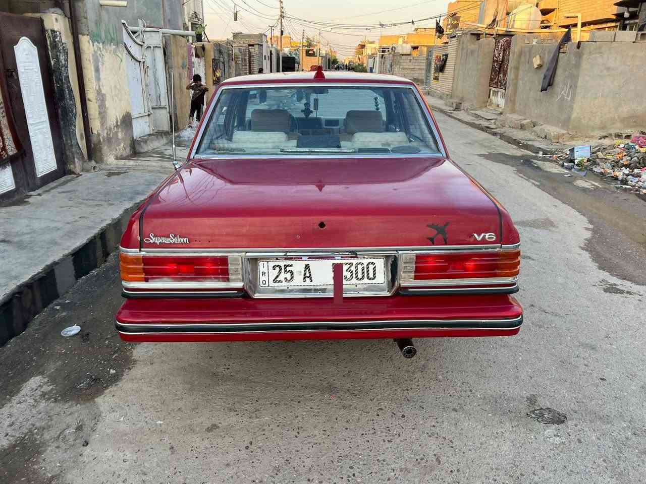 سلام عليكم سوبر 82 سياره حلوه رقم مميز سنويه جديده هزه جديده وجاهزه من كلشي بيه مكينه ففتي طك سكيبه وارد ياباني شرط سيار كامله مكمله كهربائيت كله شقاله سعر 45 
*********** انتصل بل خدمه
مكان سيار بغداد
رجان لاتكسر بحلال ابتعليق
