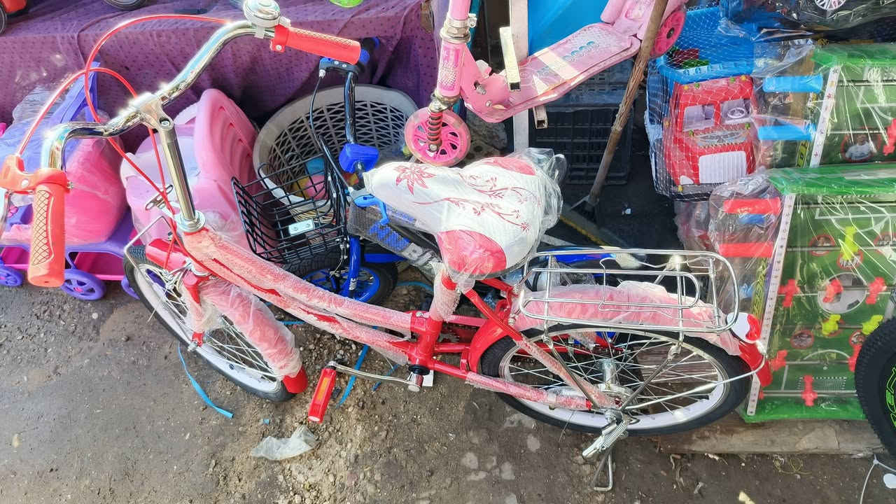 وصول وجبه جديده من البايسكلات متوفر من حجم 12 الى28 جميع الانواع 
للطلب التواصل واتساب*********** 
او الاتصال على ***********‬‏
متوفر توصيل عنوان المحل بغداد سوق الشرطه الرابعه
