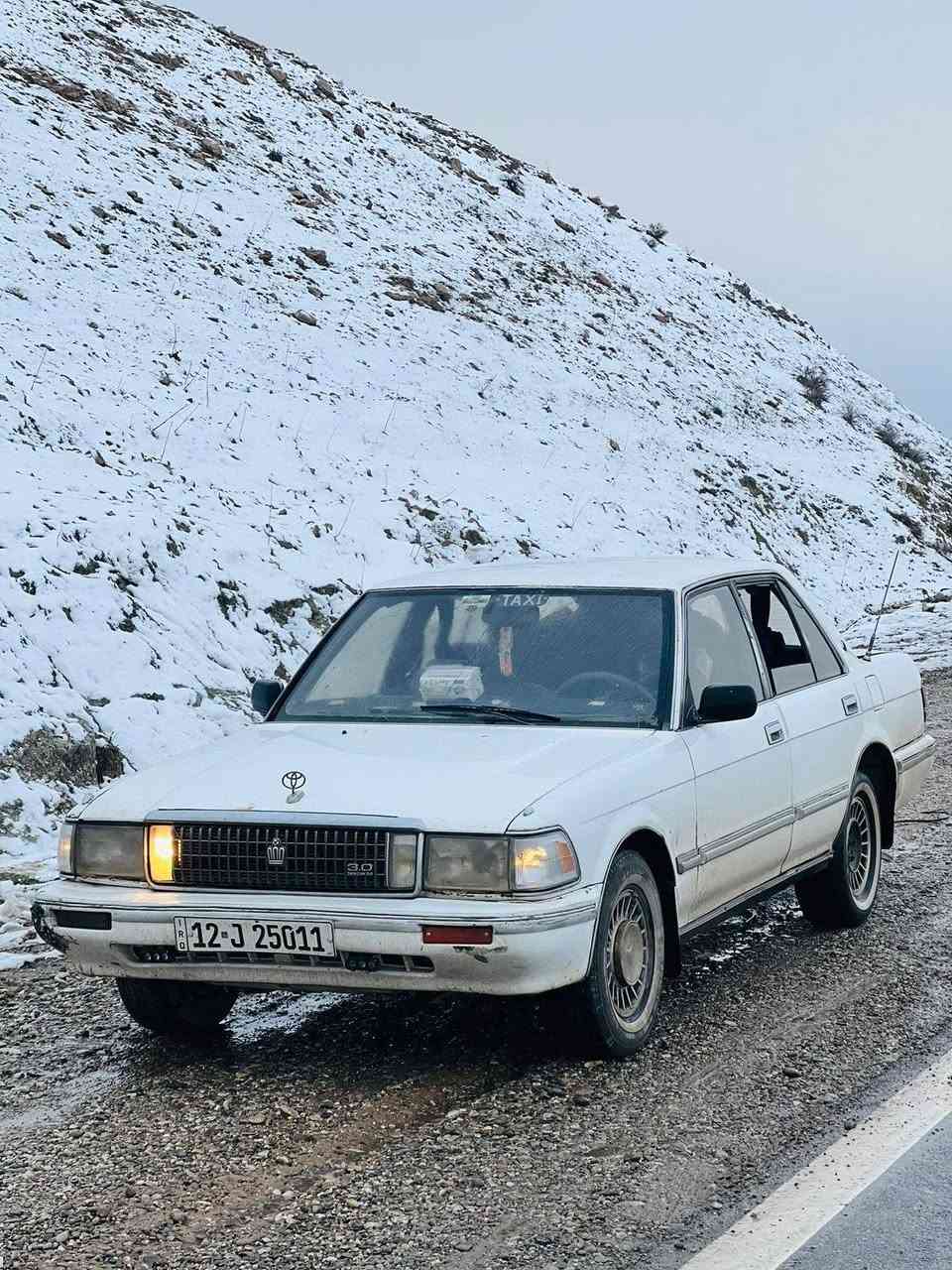 السلام عليكم
سيدان للبيع
***********
