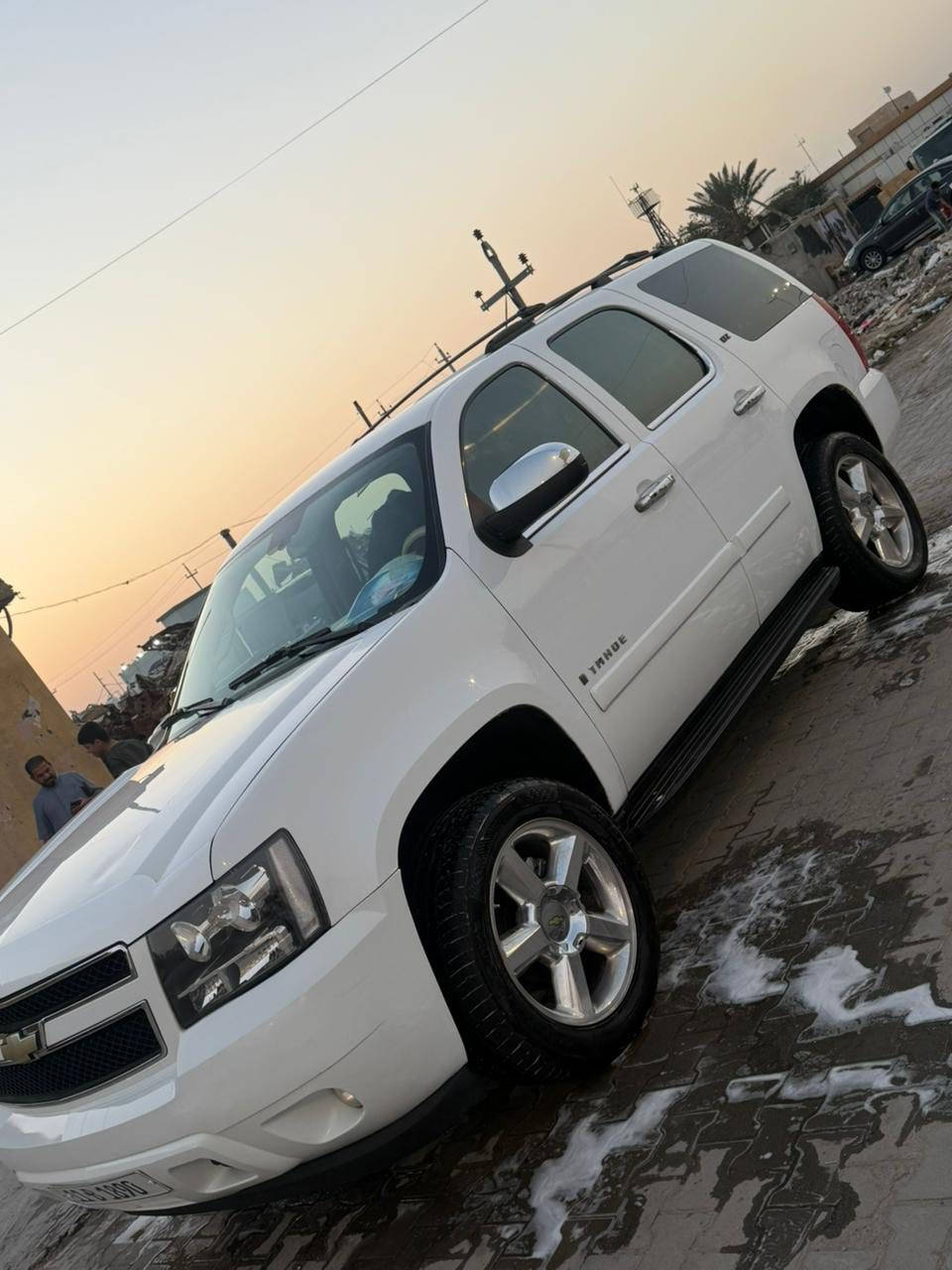 السلام عليكم للبيع سفر ليت تاهو مديل 2009 خليجي فول مواصفات داخل اسود LTZ كفاله ضربه تبديل صبغ بس حاشيت البيبان من جوه جوه التريشه صبغ كد خمس اصابع اثر زنجار وصبغ يم السبايدر بل قماره بل حاشيه قليل اثر زنجار جاهزه مكينه كير حداده تخم تاير جديد ستوه شاده حداداه قبل شهر نافضه كله مكينه 5200 8 سلندر فور ويل مواصفاته فتحه كشنات جلد حساس خلفي كامره شاشه جبيره تحكم ستيرن تثبيت سرعه كلش هواي بيه مواصفاه رقم بغداد بسمي رقم جديد سنويه جديده هزه جديده السعر 215 اوبيه مجال عنواني بصره حي الحسين هـ *********** 
***********
