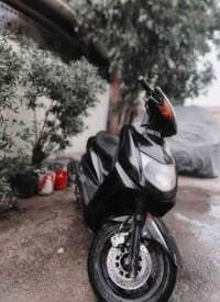 سكنس نثيه140 الدراجه مكينة حلوه بيه نقوصات بسيطه مثل كهربائيات و بك لا...