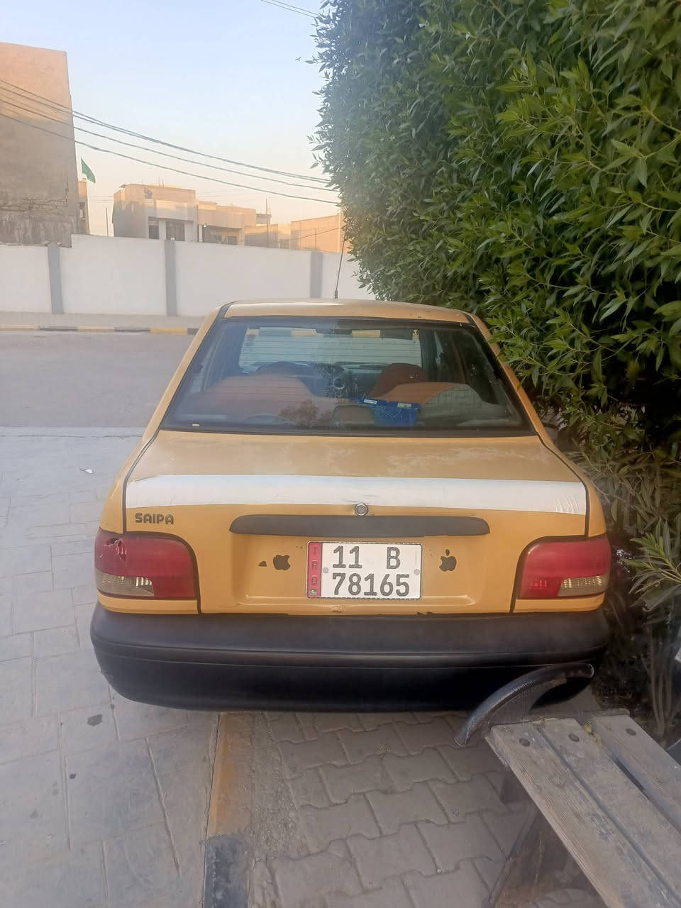 سلام عليكم
سايبه موديل ١٣ 
سياره مصفره هيئه و غرامات 
تبريد  ثلج 
سياره بسمي تحويل ثاني يوم  السنويه  ٣١
سعر ٢٦ و بيها مجال 
مكاني بغداد الدوره  نهايه شارع ٦٠

رقمي ***********
