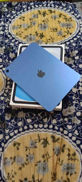 السلام عليكم ايباد 11(A16) ذاكره 128 بطاريه 100 السعر 400 مكاني بغداد***********
