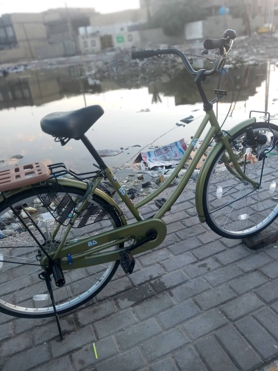 باسكل للبيع 170 قفل موديل 2022 لون زيتوني فاتح مكاني السماوة 📍 حي الحكم مجاور  كافتريا ميلانو


**إذا كنت صاحب هذا الإعلان وتريد حذفه لأي سبب، رجاءا أرسل رسالة إلى الدعم الفني**