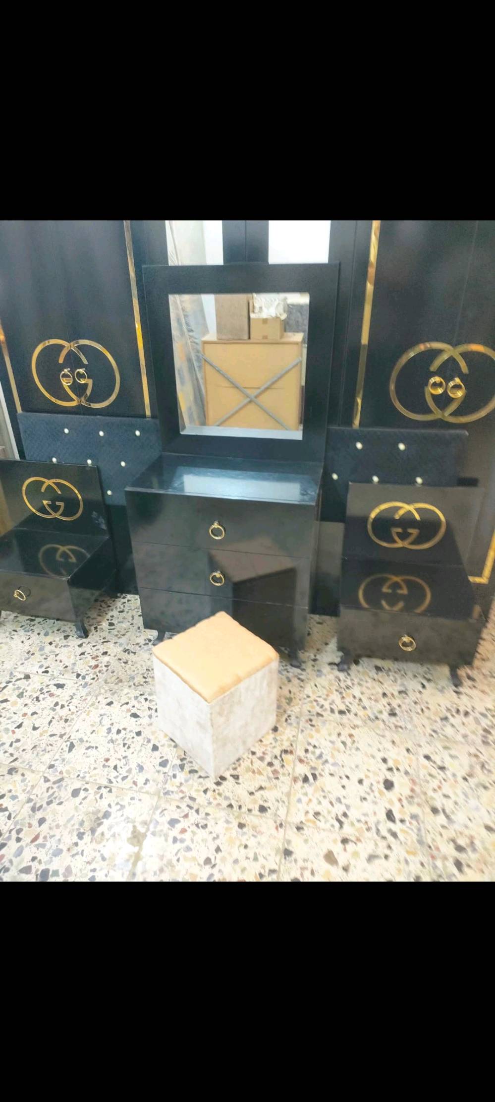 غرف كاملة نضيفة تركي عنوان بغداد حسينية 