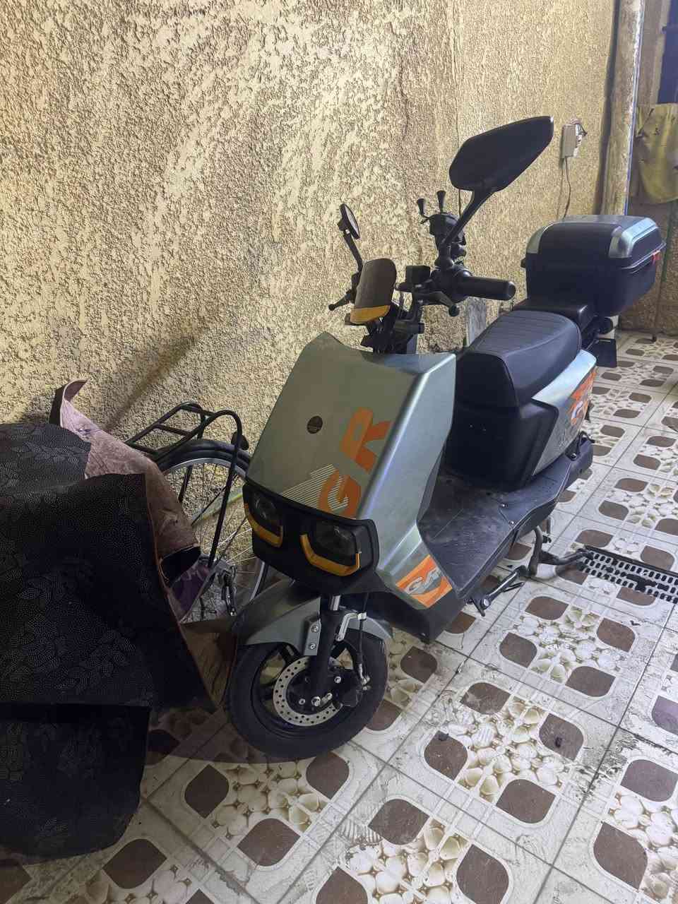 دراجه شحن جديده كلش 5 بطاريات كبار 3 سرع مثبت سرعه سعر600 وبيه مجال مكاني بغداد شعله ***********
