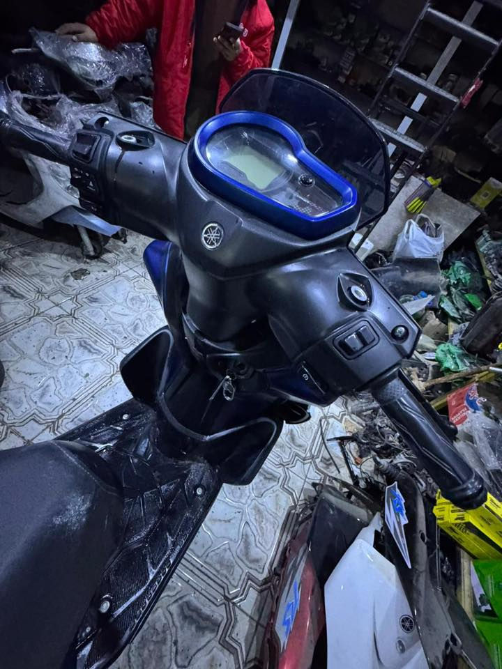 موديل 23 اوراق اربيل قفلهة ثنين
***********
