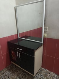 للبيع • غرفة نوم • اثاث