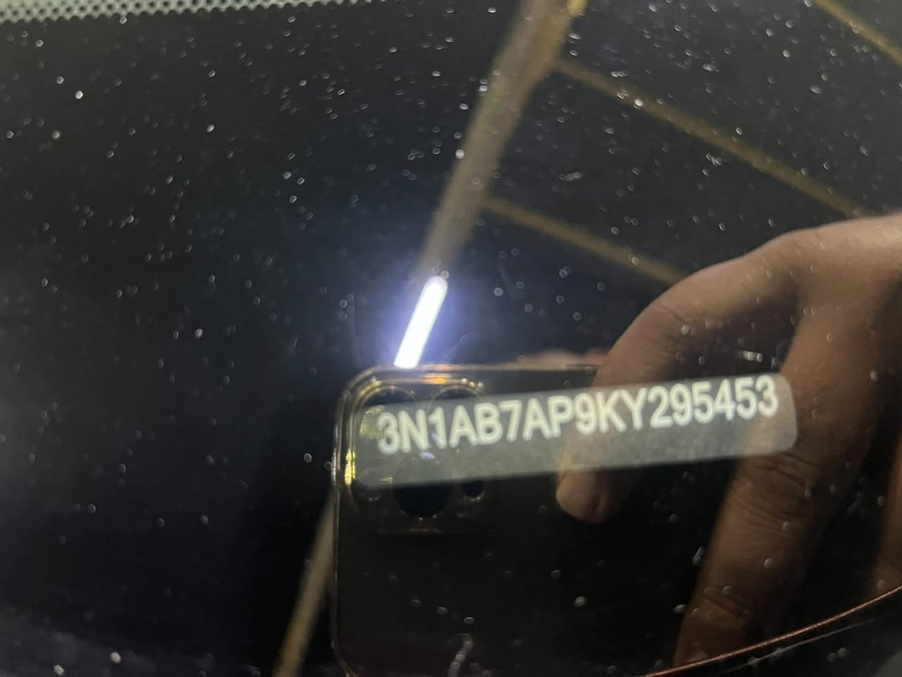 السلام عليكم بيع سريع بدون مراوس موديل 19 حادث قطعتين
مكان السياره حله المركز تحويل مباشر ***********
