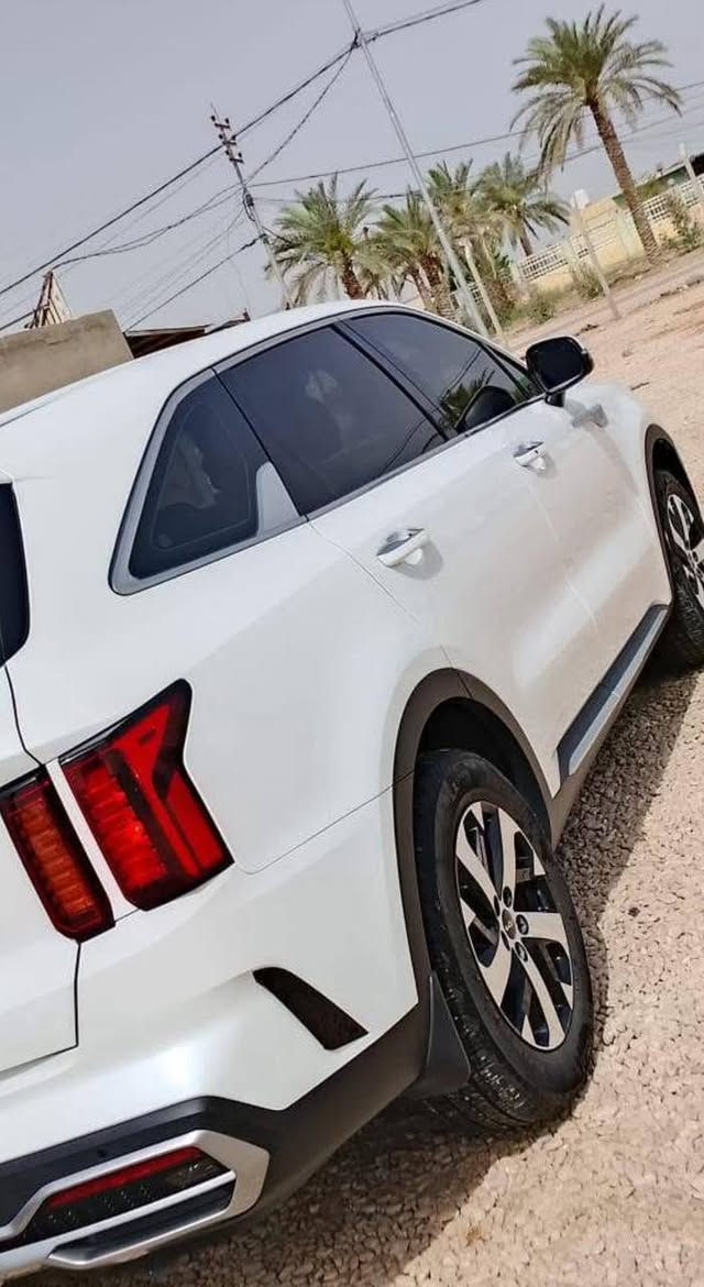 رقم بغداد دولي الجديد 

ماشيه 47 الف بيع او مراوس بجارجر او دورنكو

فول ماعدا الفتحه السياره وارد كوري

بيها صبغ من كوريا فقط 

محرك 2500 توين تيربو

مكان السياره ميسان

السعر 249 ورقه 

وبيها مجال الشراي

الأتصال على الرقم

***********
