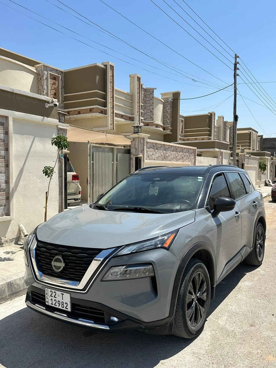 السلام عليكم
نيسان روج للبيع موديل 2023 فول للاخير مكينه 3 سلندر تيربو ضررها صبغ بنيد ورصعه بل جاملغ مال سايق سياره جديده وحلوه مكاني الفلوجه شراي خابر وتدلل *********** السعر (155)$
