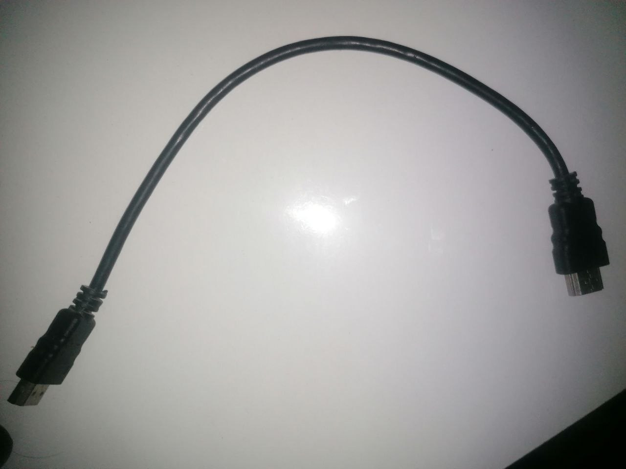 السعر : 50 الف
بلي 3 فات ما ينطي صورة للشاشة 
+ يدتين , وحدة منهن تشتغل بس كيبل 
+ كيبل طاقة
+ كيبل HDMI 
+ كيبل يدة
+ كيبل شاشة بلي 3 

مكاني: النجف المشخاب


**إذا كنت صاحب هذا الإعلان وتريد حذفه لأي سبب، رجاءا أرسل رسالة إلى الدعم الفني**