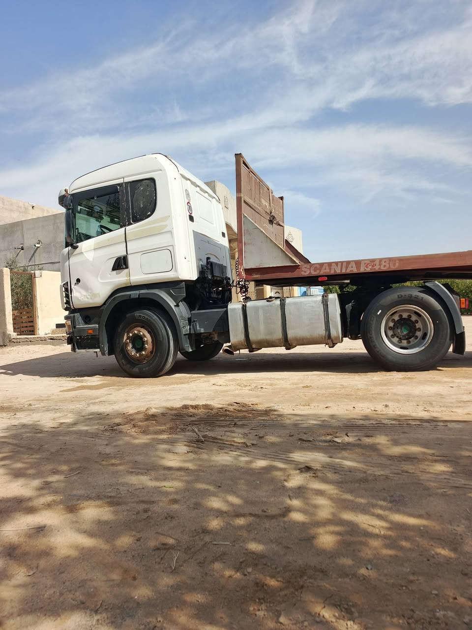 سلام عليكم
سكانيه بس راس  لبيع  

راقم بغداد   بسمي  سنويه ٣٠  

 تخم تاير   

جهزه لعمل 

مكان البصره  .. طريق سفان 

______________________

*********** 

***********
