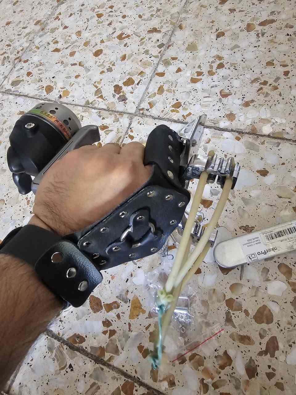 سلام عليكم ، مقلاع سهم ، مع سيفتي لحماية اليد وقاعدة ليزر و ٥ سهام السعر خاص رجاءآ


**إذا كنت صاحب هذا الإعلان وتريد حذفه لأي سبب، رجاءا أرسل رسالة إلى الدعم الفني**