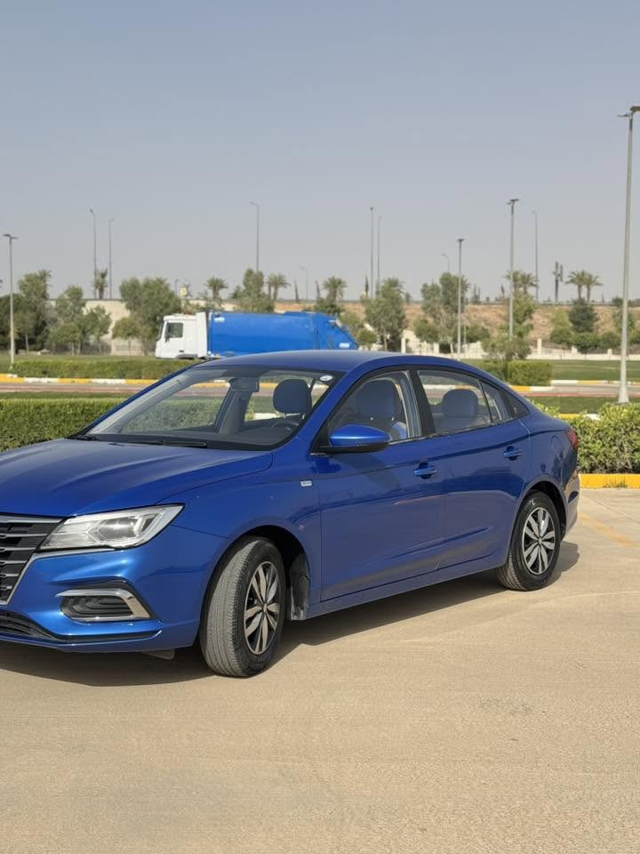 Mg 5 - 2020
گێر تۆماتیک
کوشین قوماش
60Km ڕۆیشتیە
خاوێنە تەنها دوو دەرکەی ساردە کوتە
٩٥ و معامەلە 
***********
