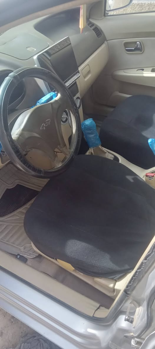 سلام عليكم شيري فلاوين للبيع موديل ٢٠١٣ السعر ٣٥ للإستفسار اتصل على هذا الرقم ***********
