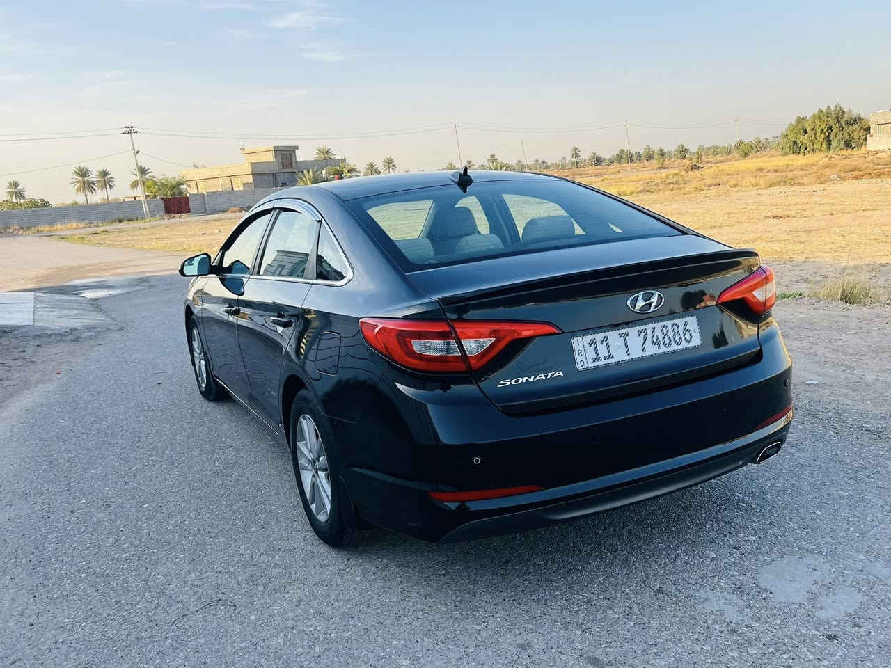 سوناتا 2017 امريكي
مكينه 2400  مكفولة 

كير مكينه مكفول

بدون صبغ و بدون ضربة كلين 

نسبة غرق بسيطة بدون مشاكل

صدر امامي خلفي جديد تخم تاير جديد

سياره كامله وجاهزة بدون نقص 

سونار مرفق مع صور

مواصفات 

تحكمات ستيرن 

كروز سرعه

داخل لونين 

شاشه جبيره تدعم كار بلي 

مكاني ديالى المقداديه 

السعر 123 

***********
