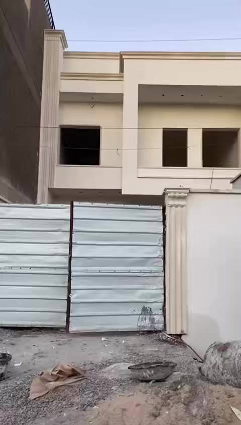 اللهم صل على محمد وال محمد السلام عليكم جزء بسيط من أعمال اللبخ شغل درجه اولى بااشراف مهندس التزام ب عمل بغداد فقط متفرغ حاليآ ***********
