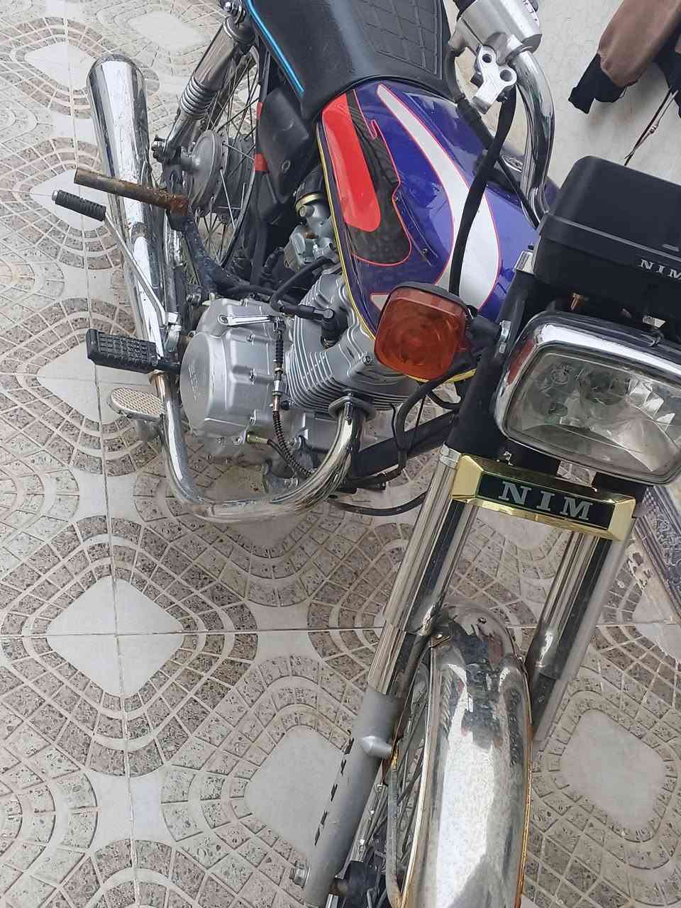 دراجه للبيع موديل 25 محرك قايم صوت جرام شفت صاير بيها اوراق موجود السعر 400 في مجال ‏‏‪***********‬‏
