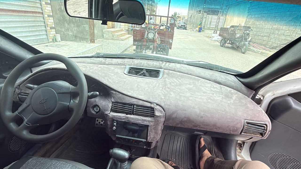 السلام عليكم
شوفرليت كافلير 2003 للبيع او مراوس
سيارة مكينة بيكاتشو 1800
فيت بم اصلي وعبوة جديدة 
حدادية وصدر وتايرات جديدة
هزة ورقم وسنوية جديدة لحد 2031
سياره جاهزة وكاملة بدون مصرف ونقص فقط راديتر تبريد 
شرط التحويل ثاني يوم 
السعر 35 وبيها مجال 
مكان السيارة موصل حي السماح

***********

