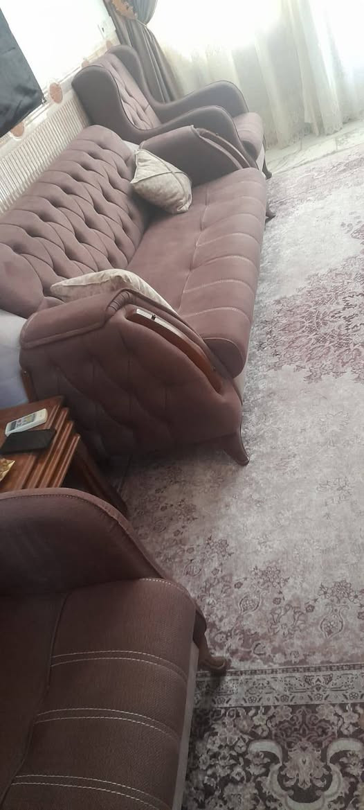 تخم لبيع اخو الجديد  10 مقاعد السعر 600
 اتصال عل الرقم  ***********
