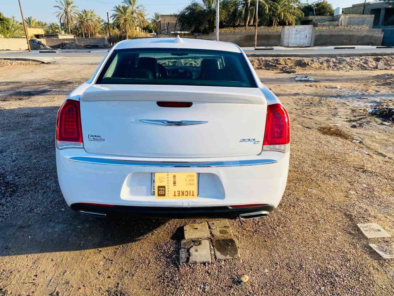 اوباما 16 / 22 اللون ابيض فول مواصفات هزه جديده وسنويه جديده لغايه 30 / وارد امريكي ضربه خفيفه تحويل ثاني يوم الاتصال على الرقم ***********
